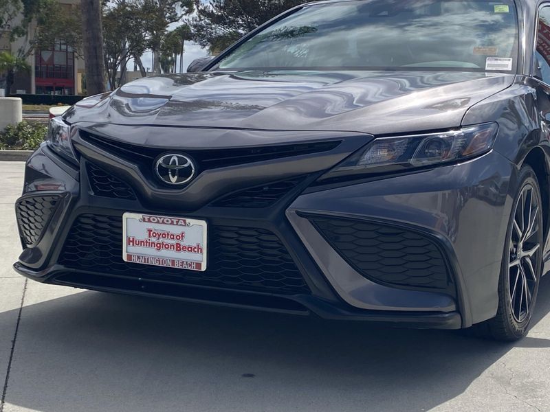 Used 2022 Toyota Camry SEImage 7