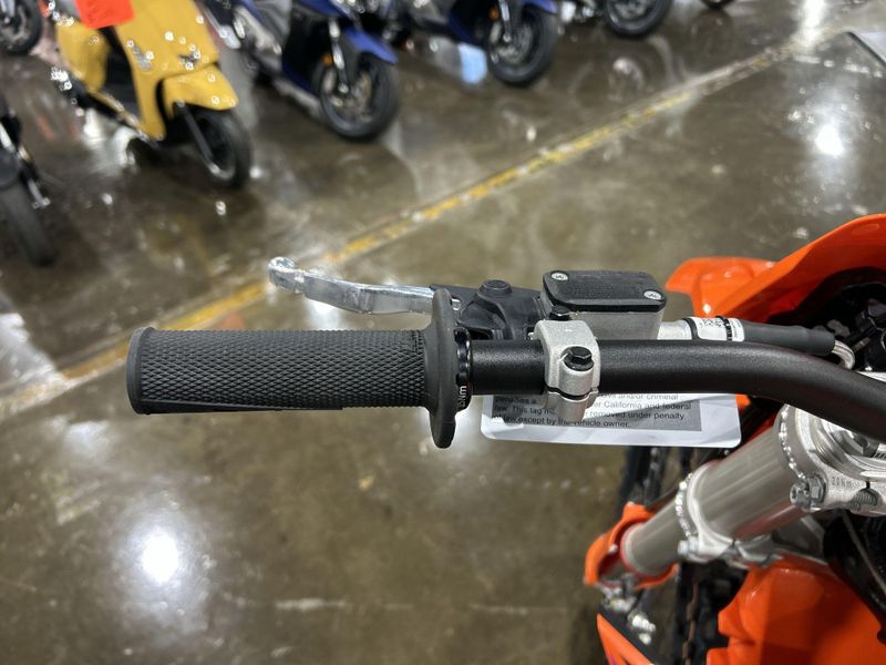 2024 KTM 500 XW-F  in a ORANGE exterior color. Del Amo Motorsports of Redondo Beach (424) 390-7811 delamomotorsports.com 