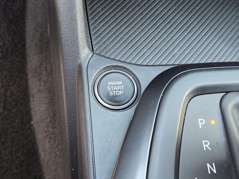 Used 2025 Kia K4 LXS FWD