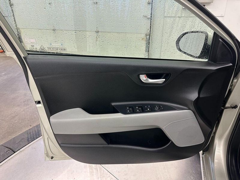 2018 Kia Rio SImage 17