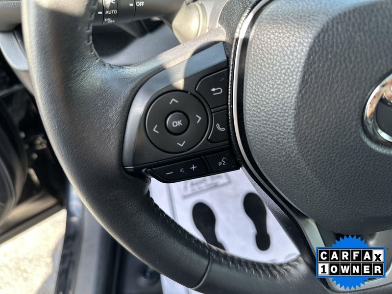 Used 2020 Toyota RAV4 XLE PremiumImage 20