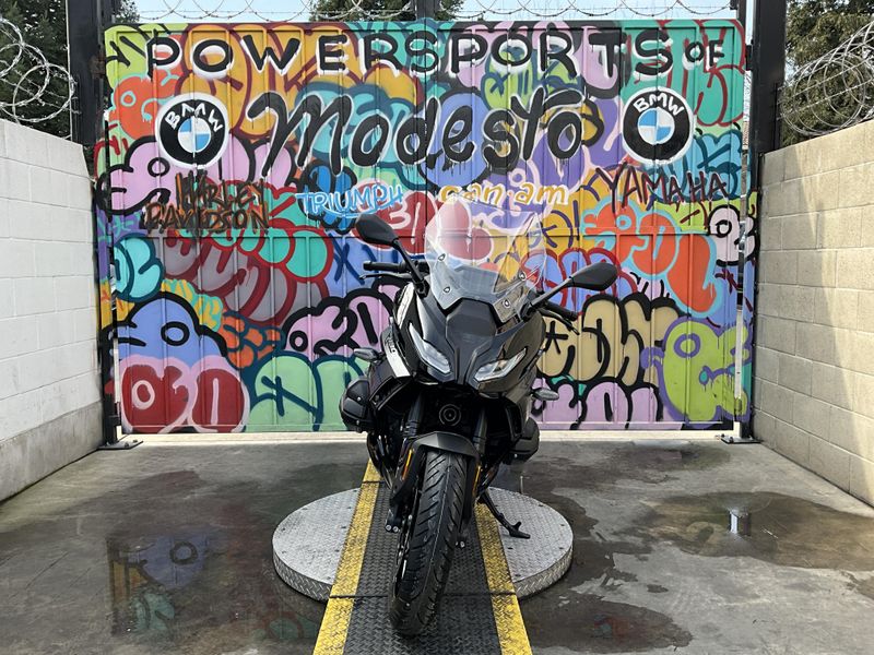 New 2026 BMW R 1300 RS Image 2