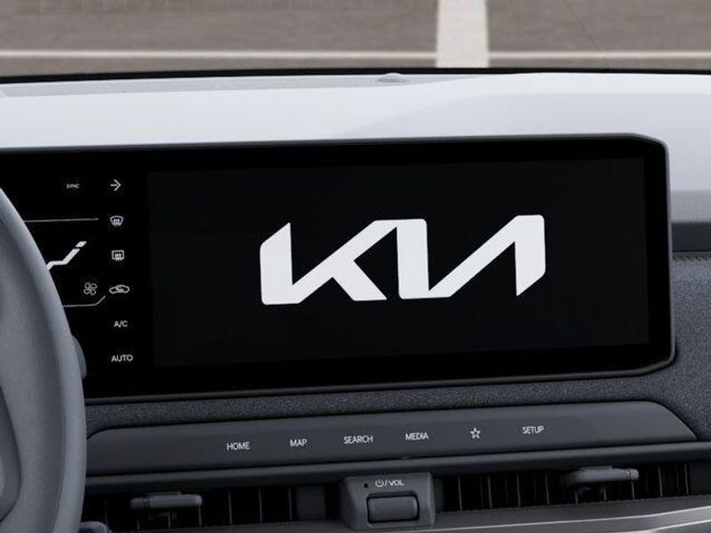New 2027 Kia EV3 LandImage 21
