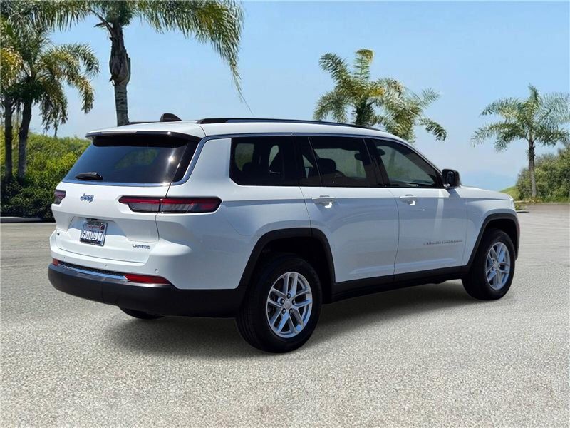 Used 2023 Jeep Grand Cherokee L Laredo 4x2