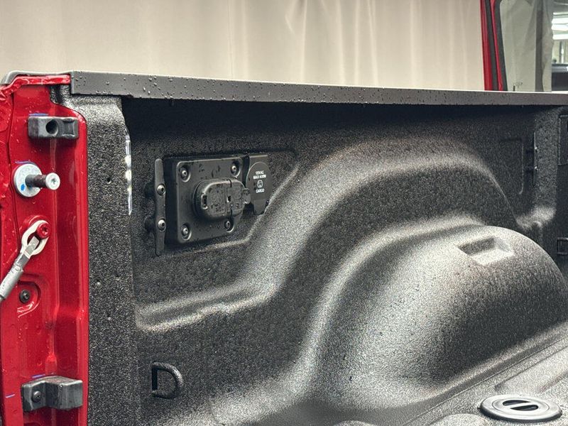 New 2026 RAM 2500 Black Express Crew Cab 4x4 6