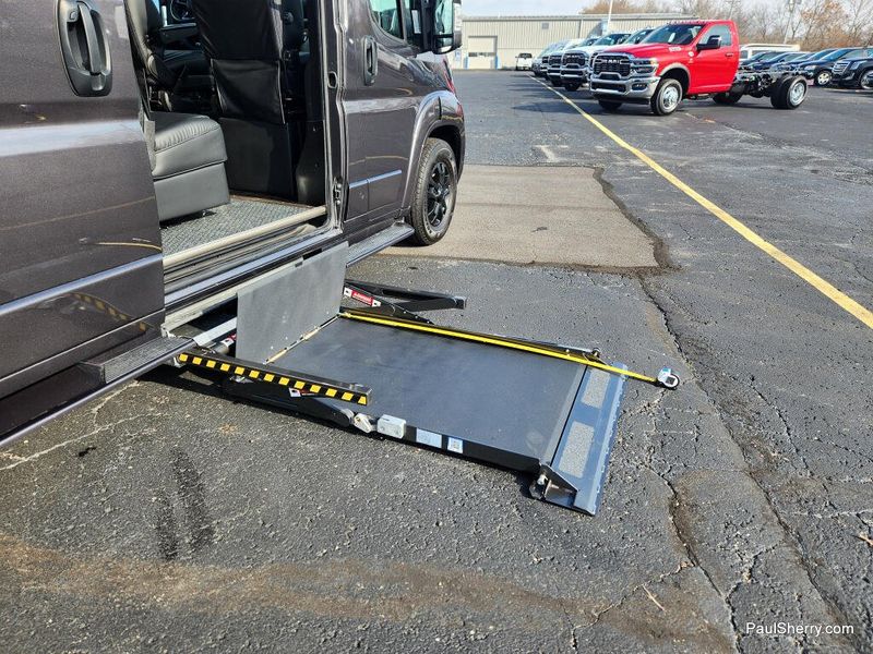 New 2024 RAM Promaster 2500 Slt+ Window Van High Roof 159' Wb