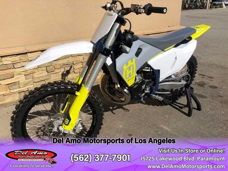 2024 HUSQVARNA TC 250  in a WHITE exterior color. Del Amo Motorsports of Los Angeles (562) 262-9181 delamomotorsports.com 