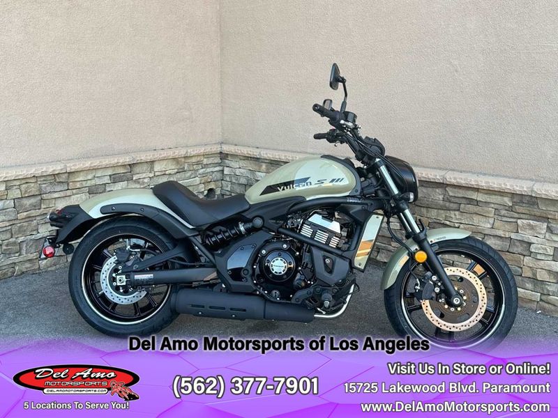 2024 Kawasaki EN650DRFAL-GN2  in a PEARL SAND KHAKI/EBONY exterior color. Del Amo Motorsports of Los Angeles (562) 262-9181 delamomotorsports.com 