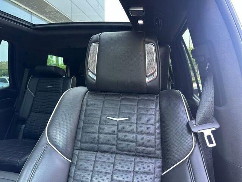 2023 Cadillac Escalade AWD V-Series