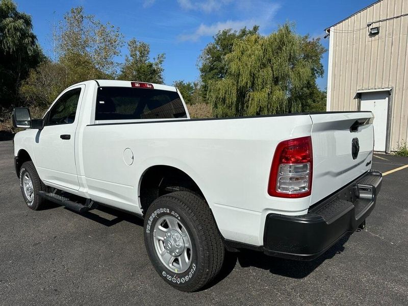 2024 RAM 2500 Tradesman Regular Cab 4x4 8