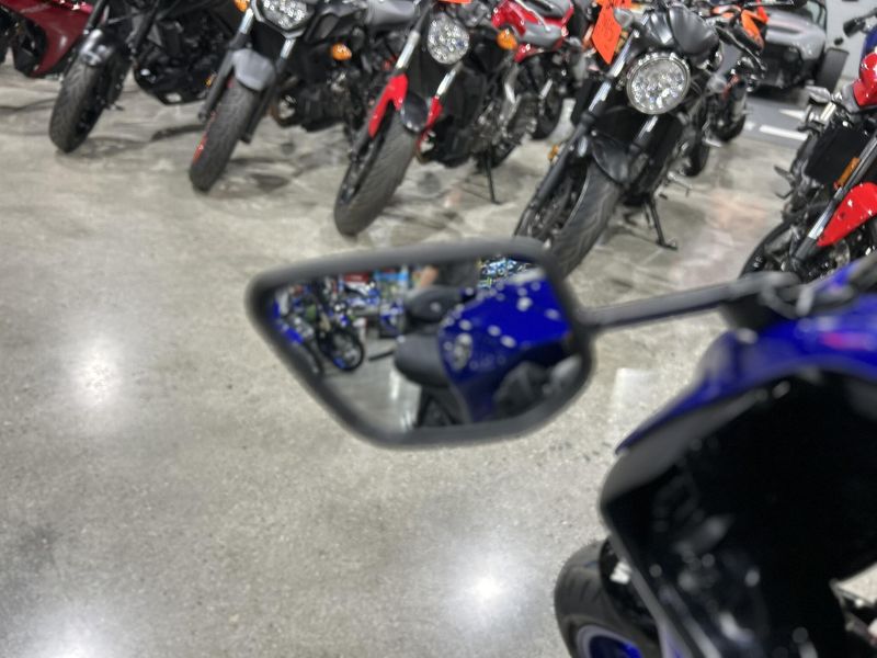 2025 Yamaha YZF-R7 Image 19