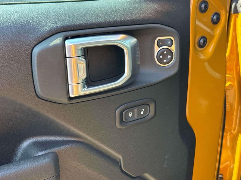New 2026 Jeep Wrangler 4-door Rubicon