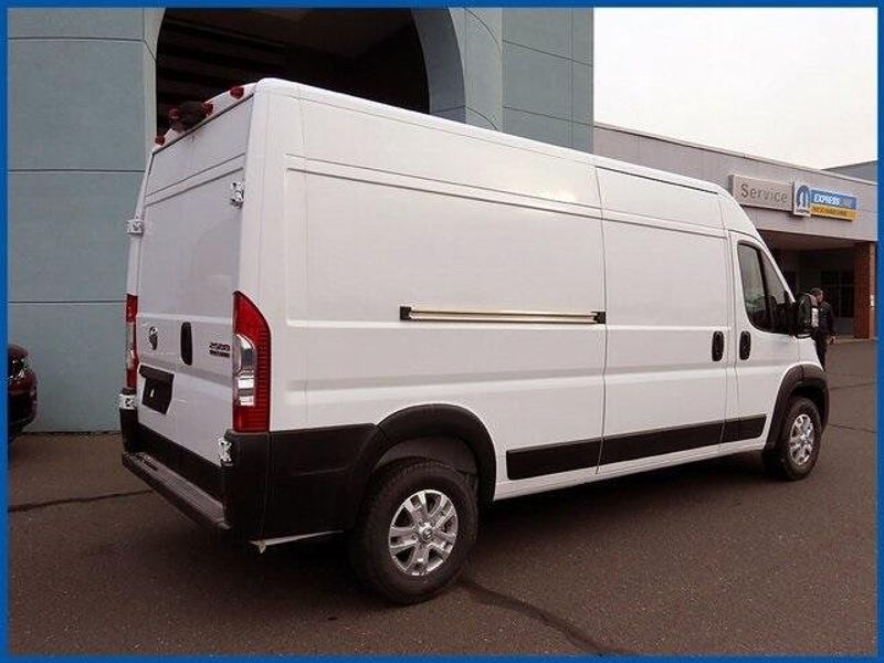 2024 RAM ProMaster High RoofImage 7