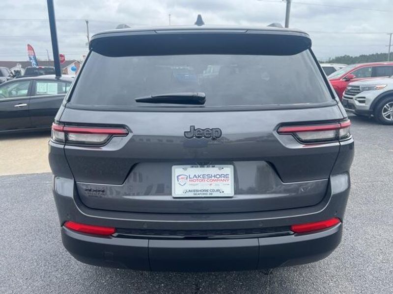 2025 Jeep Grand Cherokee L Altitude X 4x4Image 6