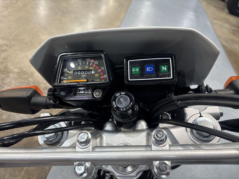 New 2027 Yamaha TW200 Image 17