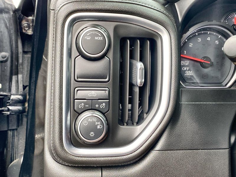 Used 2020 Chevrolet Silverado 1500 LTImage 18