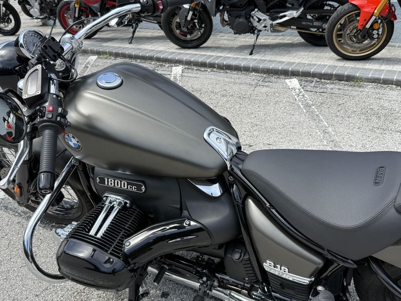 Used 2023 BMW R 18 Base 