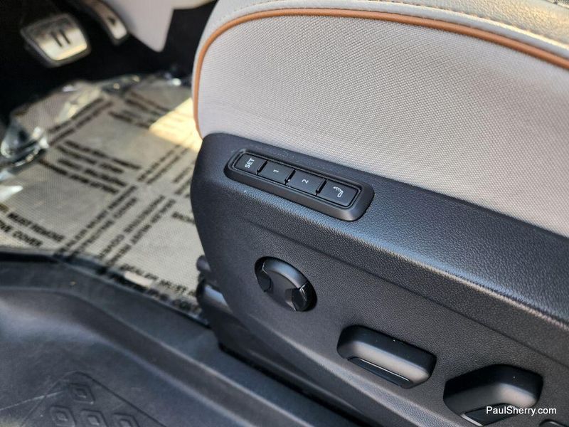 2025 Volkswagen ID. Buzz photo 27