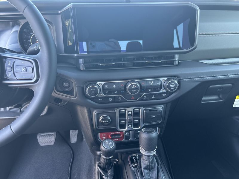 New 2026 Jeep Gladiator Mojave X 4x4Image 28