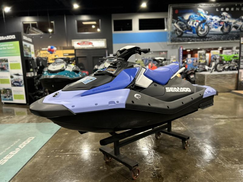 New 2025 Sea-Doo SPARK FOR 2 90 CONVENIENCE PACKAGE (SOUND SYSTEM) Image 8