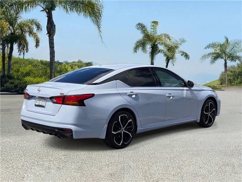 Used 2025 Nissan Altima SR FWD
