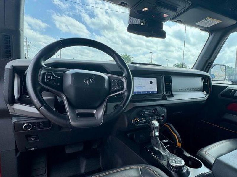 Used 2023 Ford Bronco BadlandsImage 9