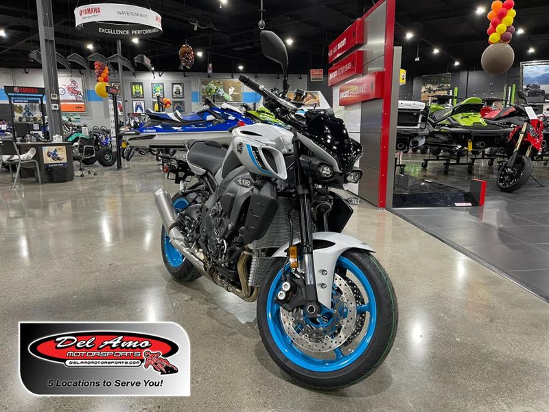 New 2025 Yamaha MT-10 