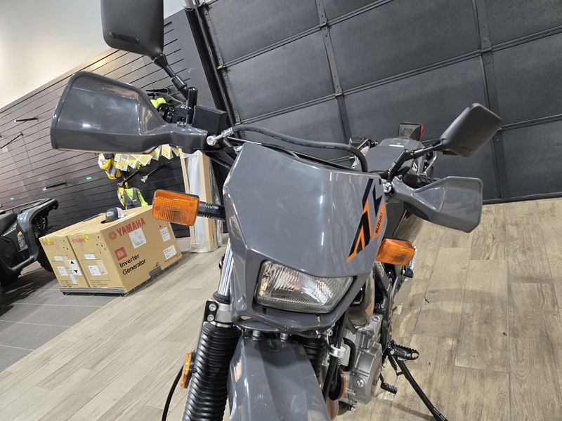 NEW 2026 SUZUKI DR 650S Image 13