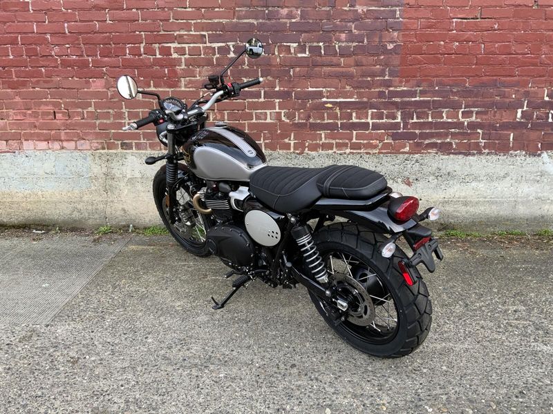 2025 Triumph SCRAMBLER 900 ICON