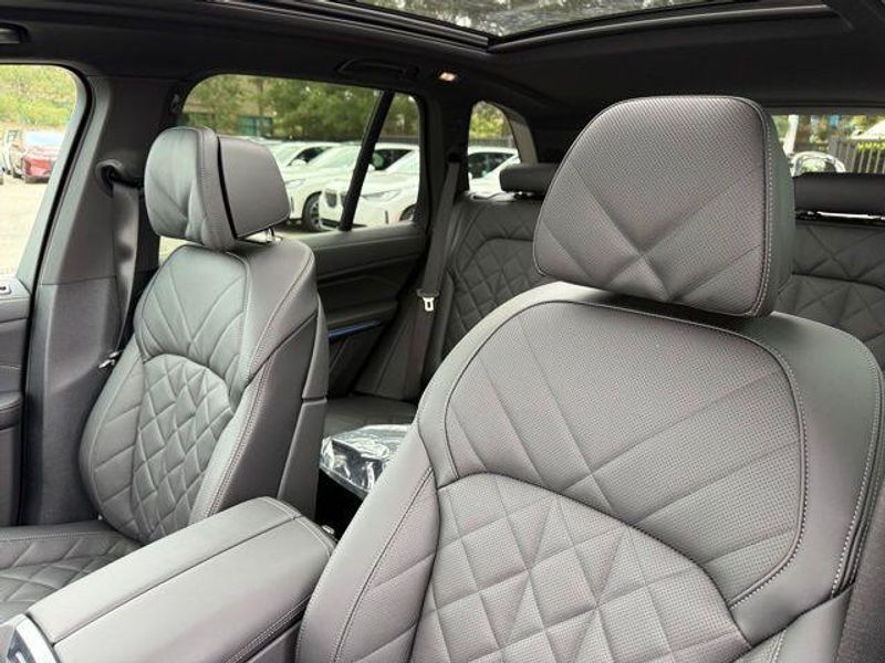 New 2026 BMW X5 xDrive50eImage 19