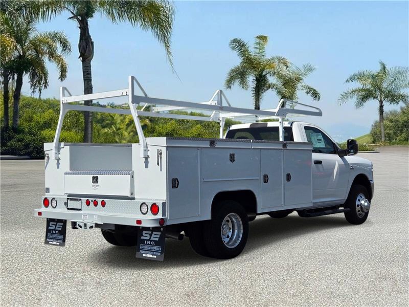 New 2025 RAM 3500 Tradesman Chassis Regular Cab 4x2 84' Ca