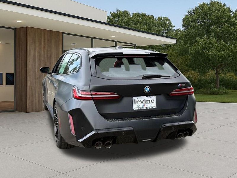 New 2026 BMW M5 BaseImage 11