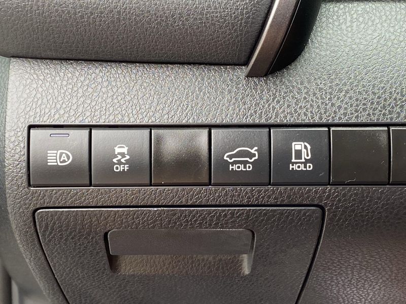 Used 2024 Toyota Camry SEImage 22