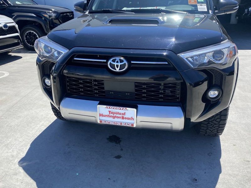 2023 Toyota 4Runner TRD Off Road PremiumImage 9