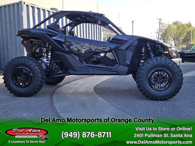 2025 Can-Am MAVERICK X3 X RS TURBO RRImage 1