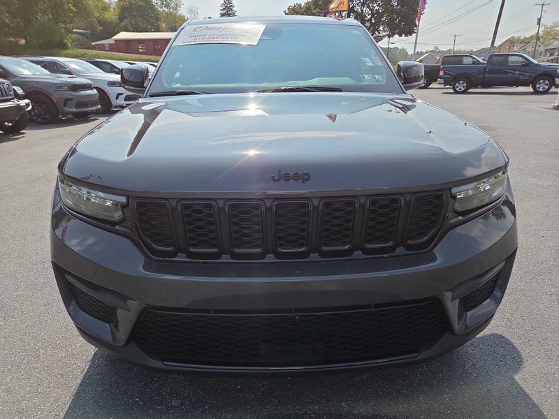 2023 Jeep Grand Cherokee Altitude X photo 8