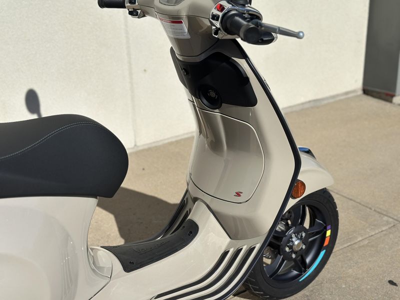 2024 Vespa PRIMAVERA 50 SPORTImage 7