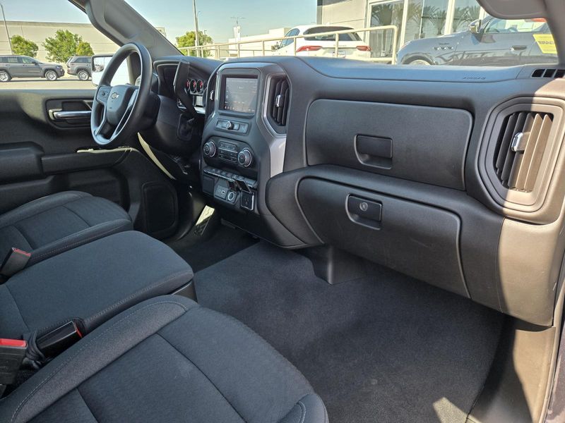 Used 2023 Chevrolet Silverado 1500 2WD Crew Cab 147 Custom