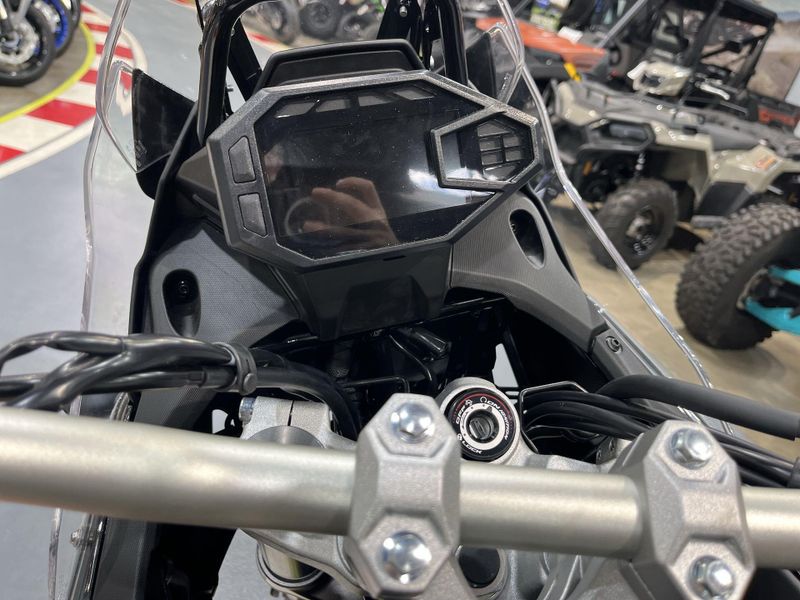 New 2026 Kawasaki KLE500 ABS Image 11