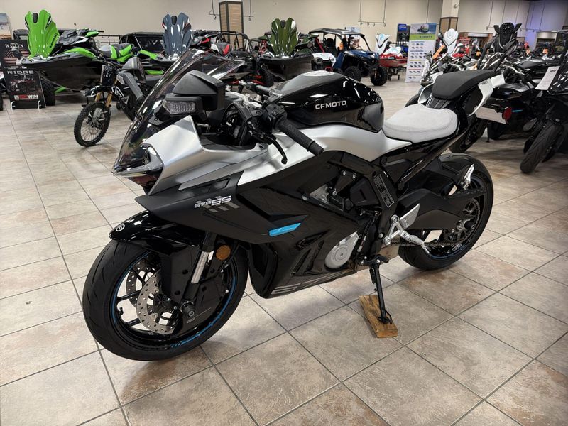 New 2026 CFMOTO 675SS Image 13