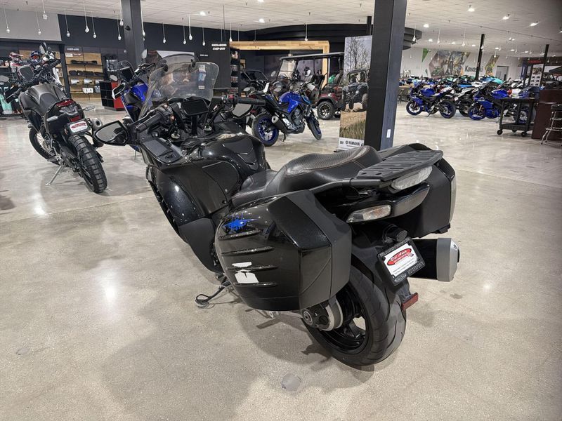 Used 2015 Kawasaki CONCOURS 14 ABS  in a BLACK exterior color. Victorville Del Amo Motorsports 760-241-7387 delamomotorsportsofvictorville.com 