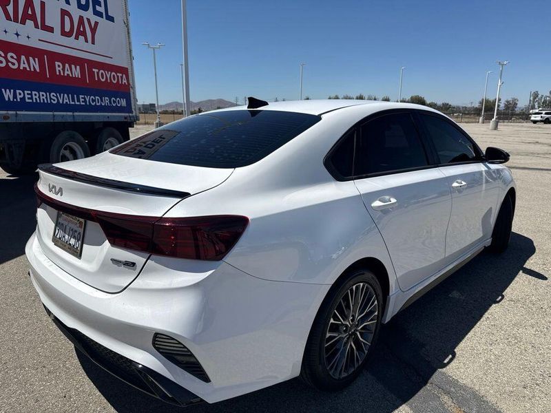 Used 2023 Kia Forte GT-LineImage 3