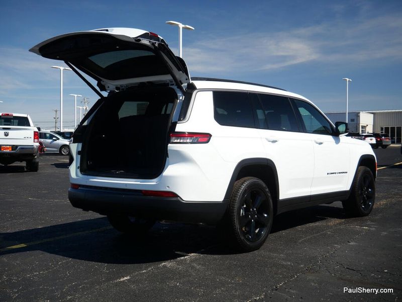 New 2026 Jeep Grand Cherokee L Limited 4x4