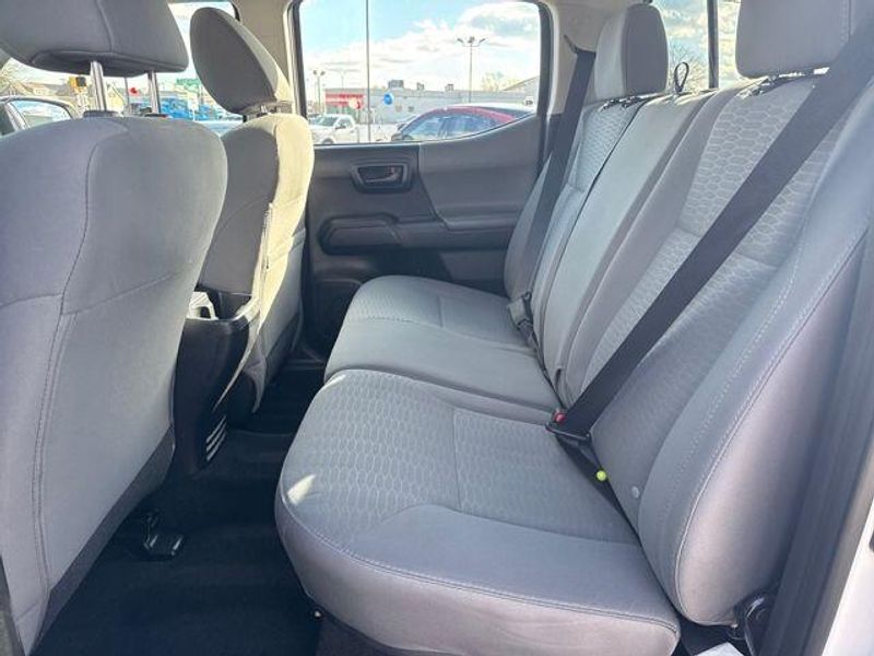 2017 Toyota Tacoma SR