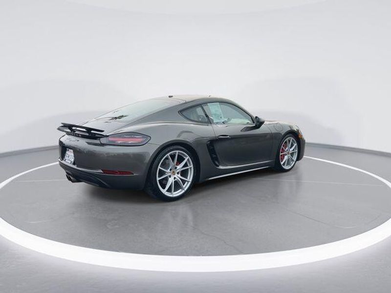 Used 2022 Porsche 718 Cayman SImage 8