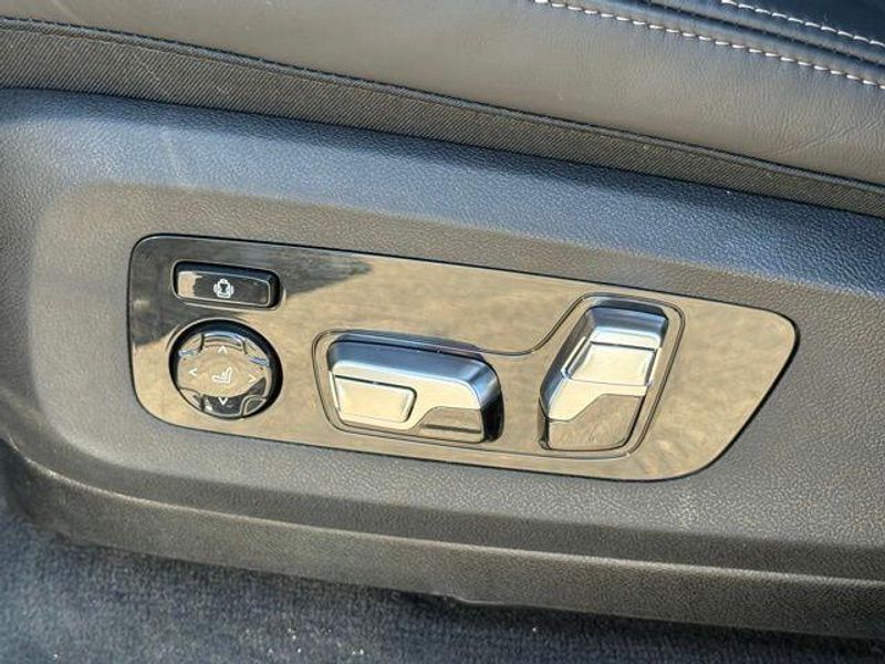 Used 2026 BMW X7 M60iImage 21