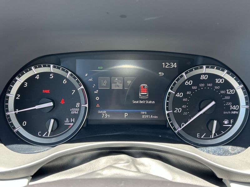 Used 2021 Toyota Highlander XLEImage 31