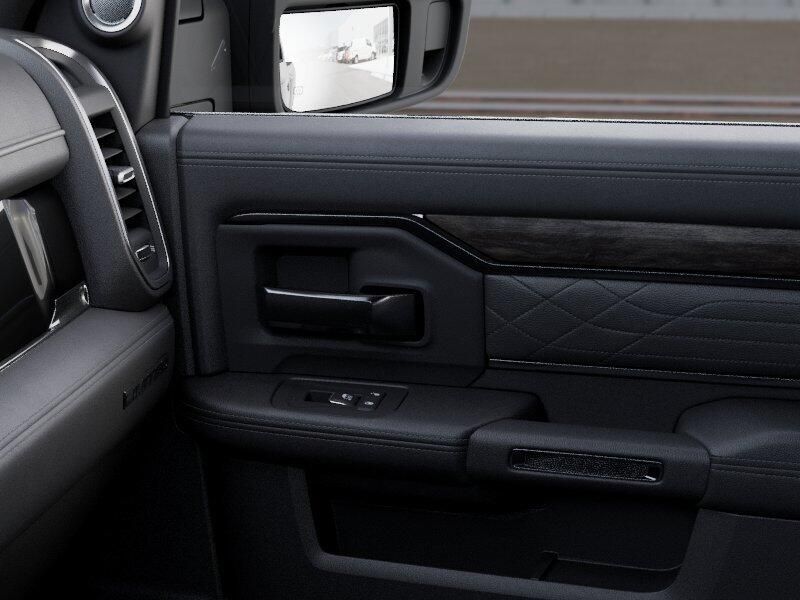 New 2026 RAM 2500 Limited Crew Cab 4x4 6