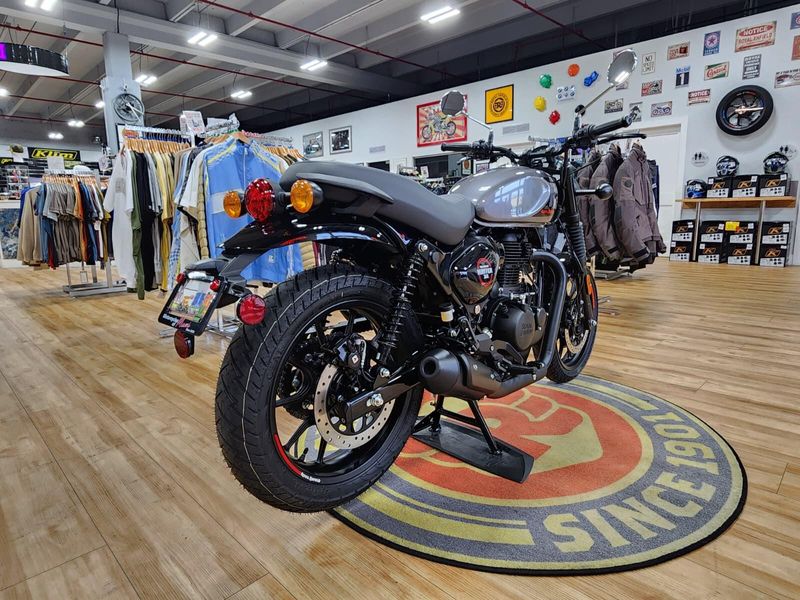 New 2024 Royal Enfield HUNTER 350 Image 13
