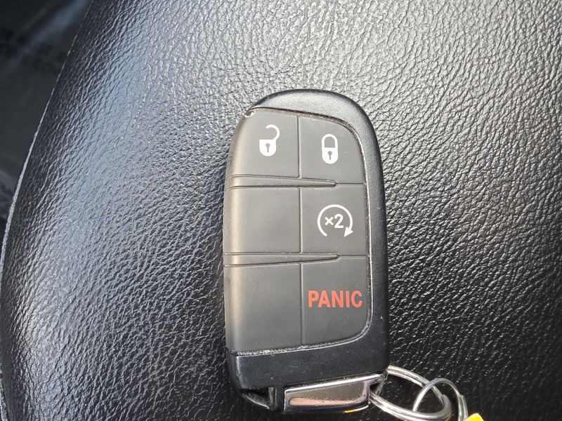 Used 2021 Jeep Compass LatitudeImage 28